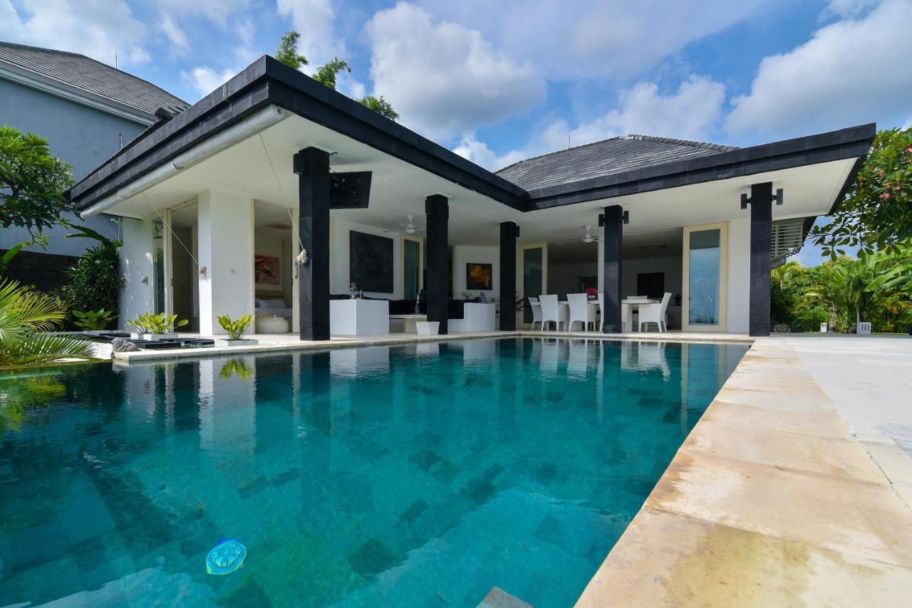 Villa Pondok Wahyu Sedana Umeanyar Exterior foto
